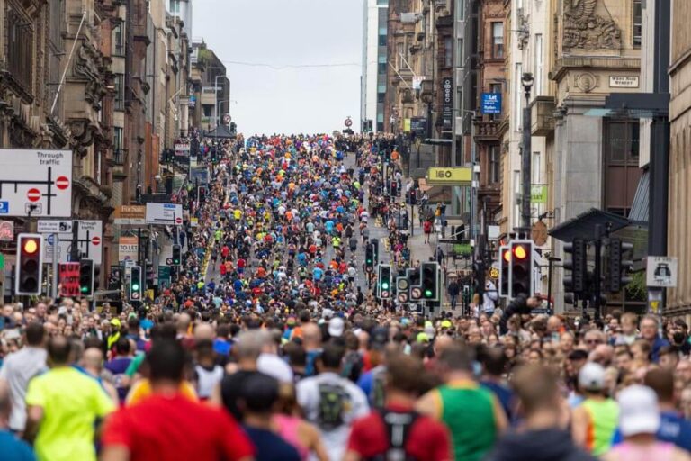 Great scottish run crowd